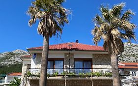 Apartmani 4 Palme
